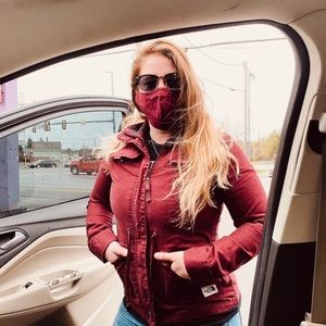 Meet your Posher, Kasey